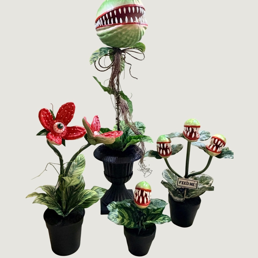 Ashland Halloween Potted Venus Flytrap Rafflesia Plant Decor Set Spooky Prop NEW